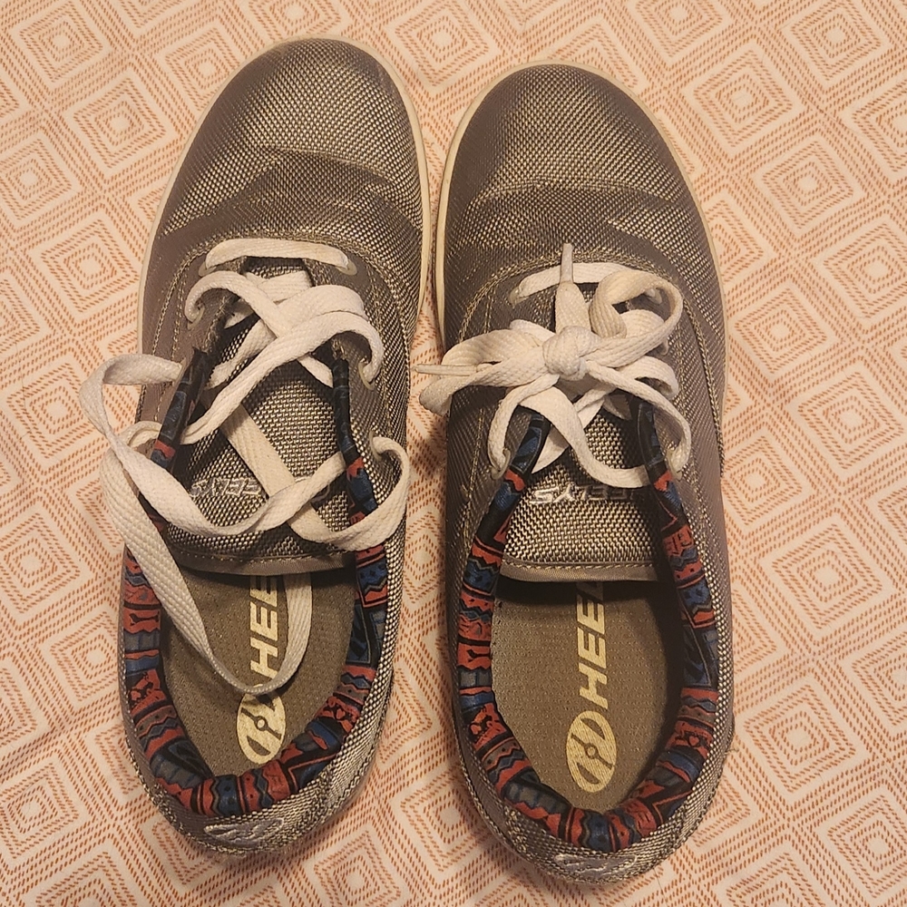 Heelys Gray and Black Sneakers